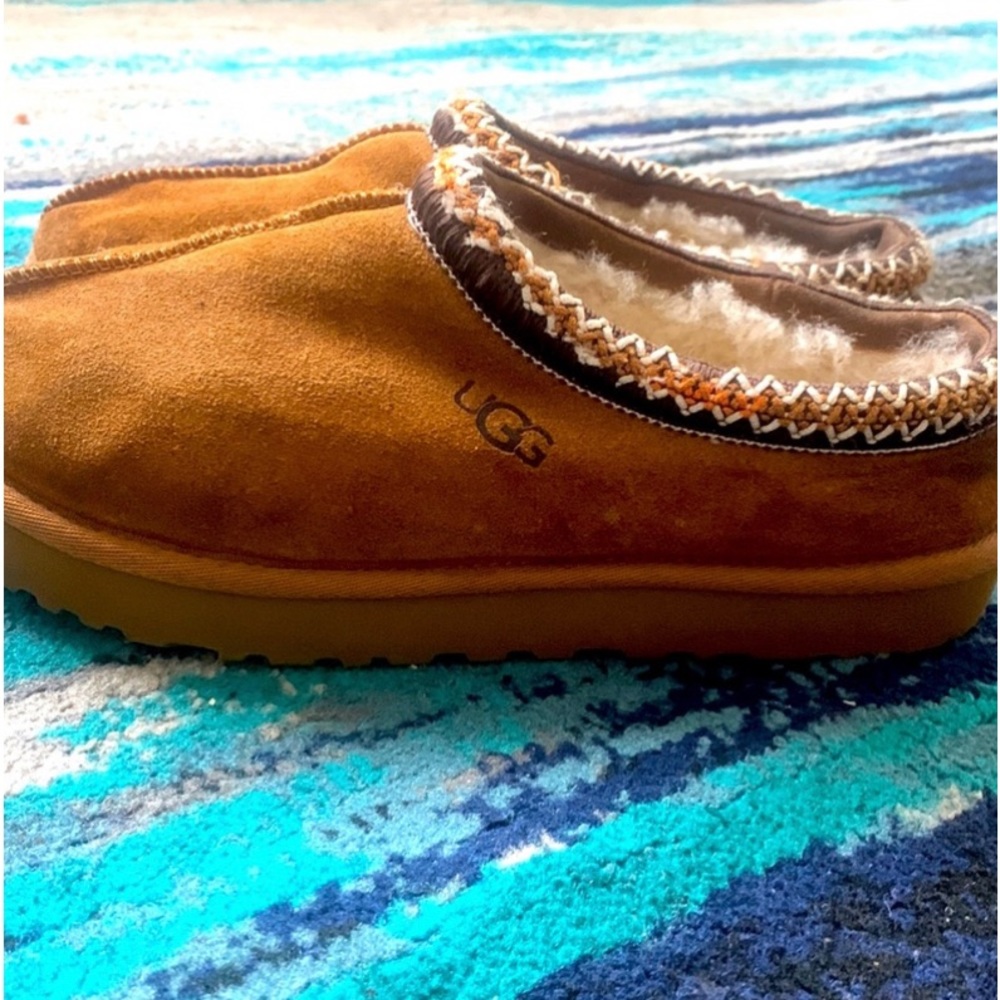 Ugg shoes and I don’t wear them no more